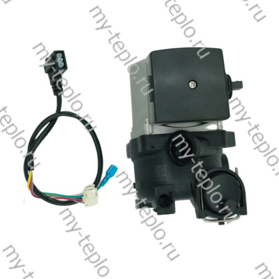 Ariston насос 0604 POMP /5M/ONE SPEED (65153611)